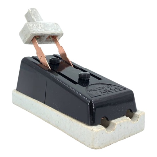 [J0500000077] CUCHILLA ELECTRICA 2 x 32A (BASE PORCELANA)
